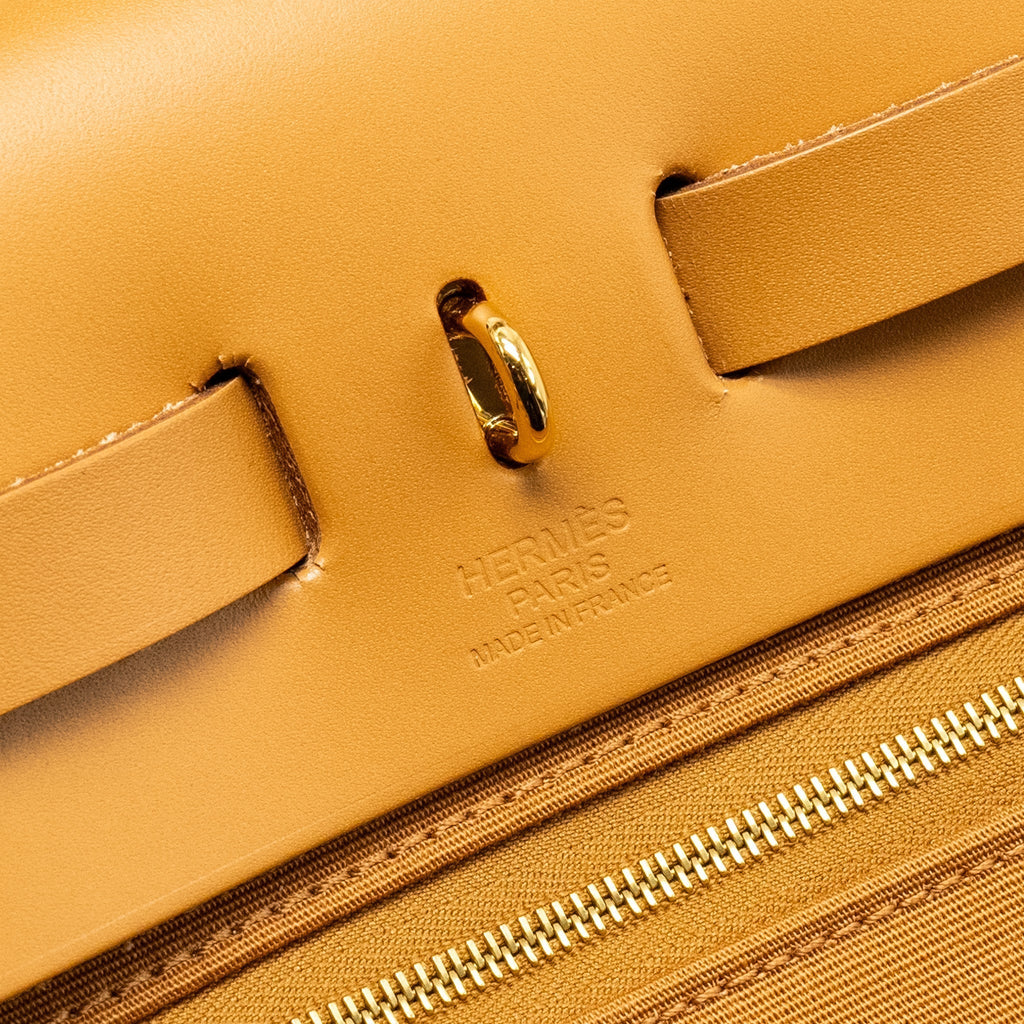 HERMES HERBAG31 ZIP BAG CANVAS / HUNTER ETOUPE / NATURAL SABLE GHW