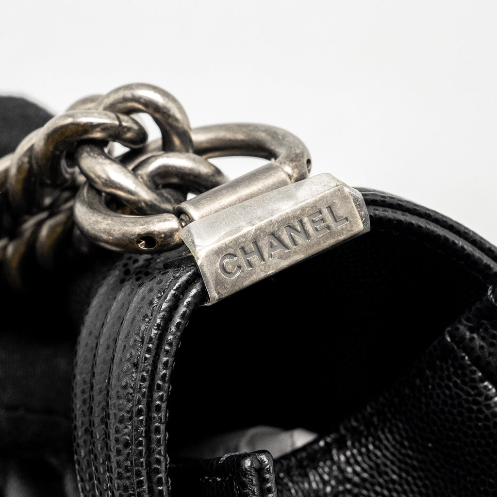 CHANEL MEDIUM BOY BAG CAVIAR BLACK RUTHENIUM SILVER HARDWARE (MICROCHIP)
