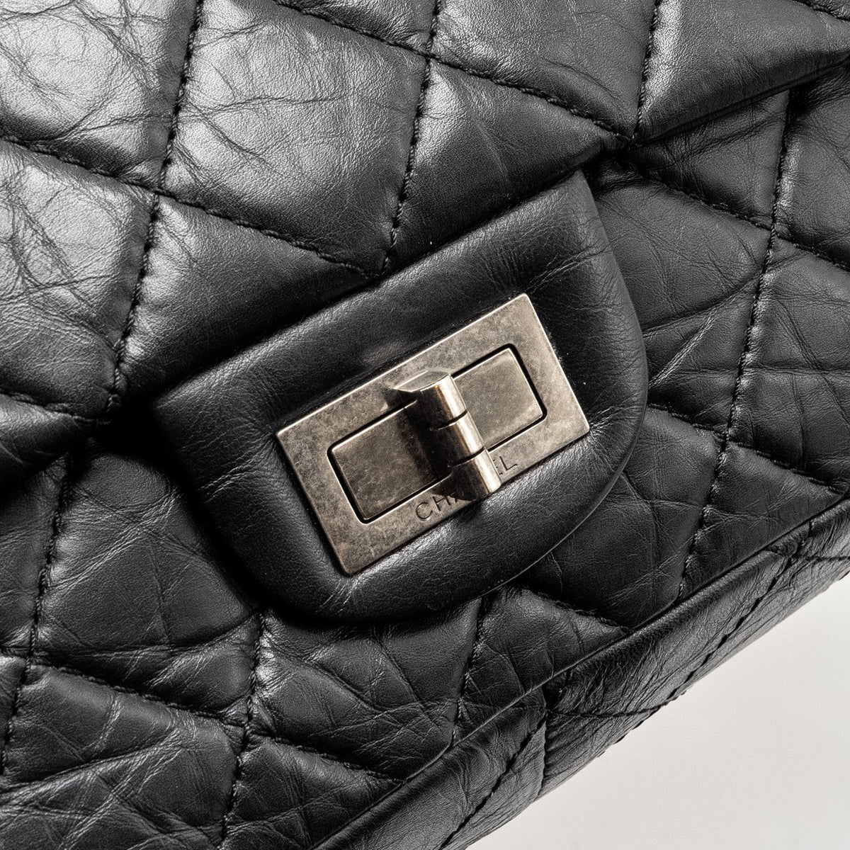 CHANEL 2.55 227 REISSUE FLAP BAG AGED CALFSKIN BLACK RUTHENIUM HARDWARE