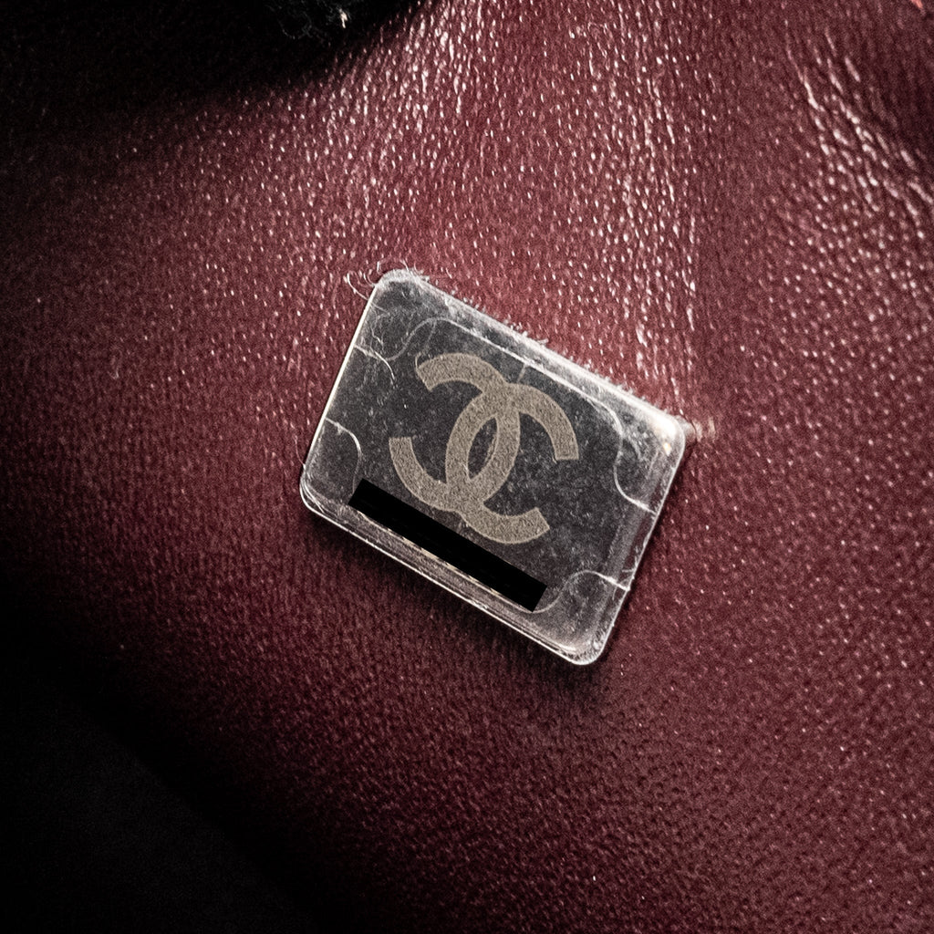 CHANEL SMALL CLASSIC DOUBLE FLAP BAG LAMBSKIN BLACK SHW (MICROCHIP)