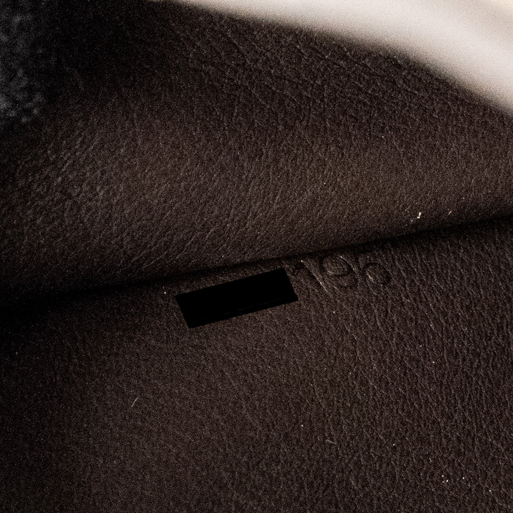 LOUIS VUITTON CAPUCINES PM CALFSKIN GREY GHW