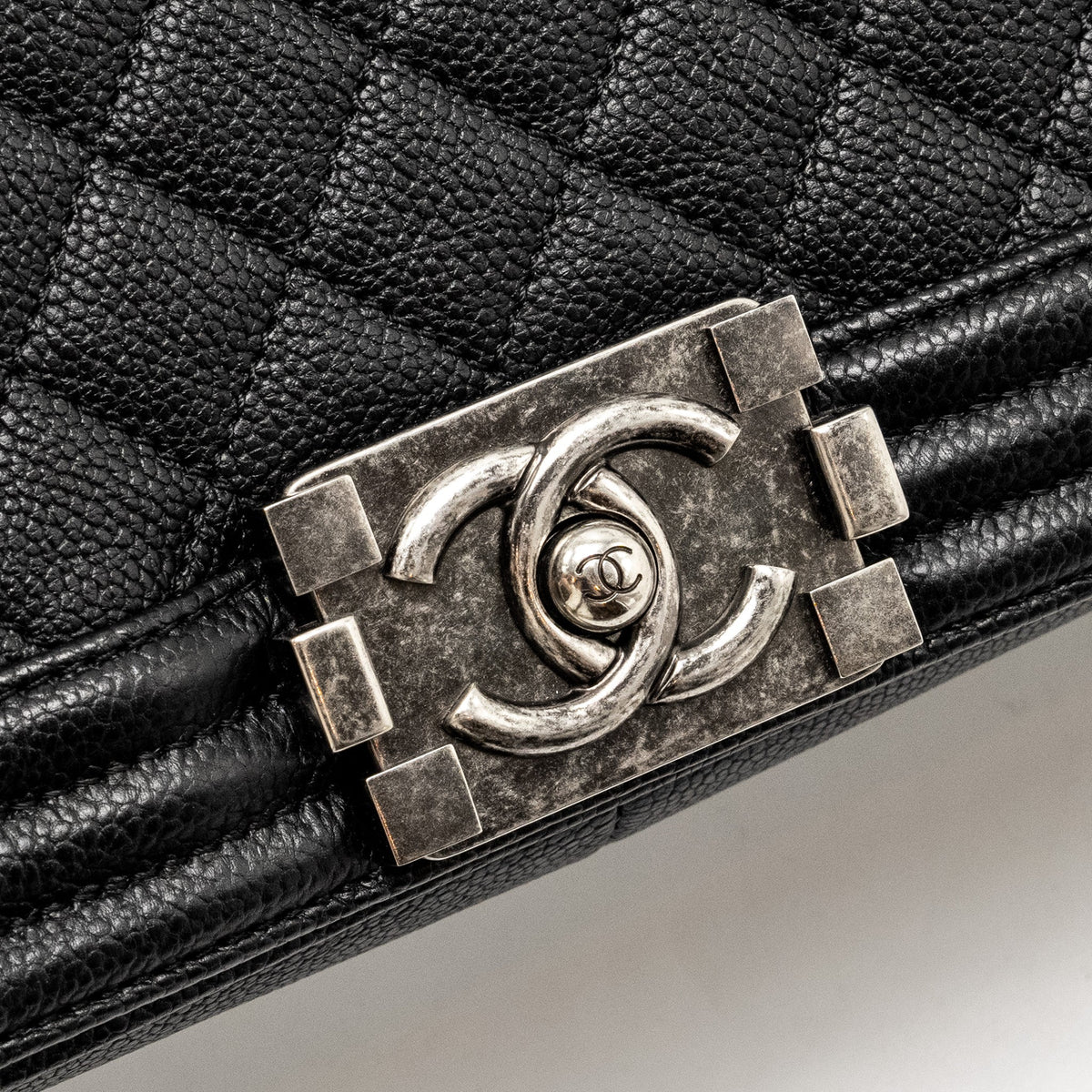 CHANEL MAXI BOY BAG CAVIAR BLACK RUTHENIUM HARDWARE