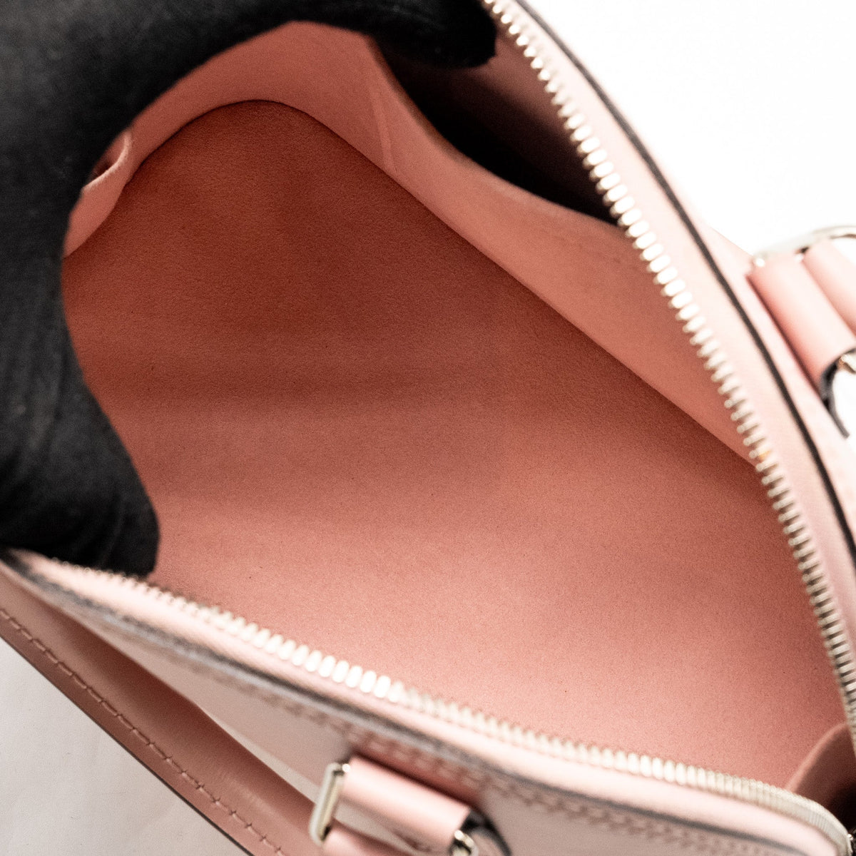 LOUIS VUITTON ALMA BB EPI PINK SHW