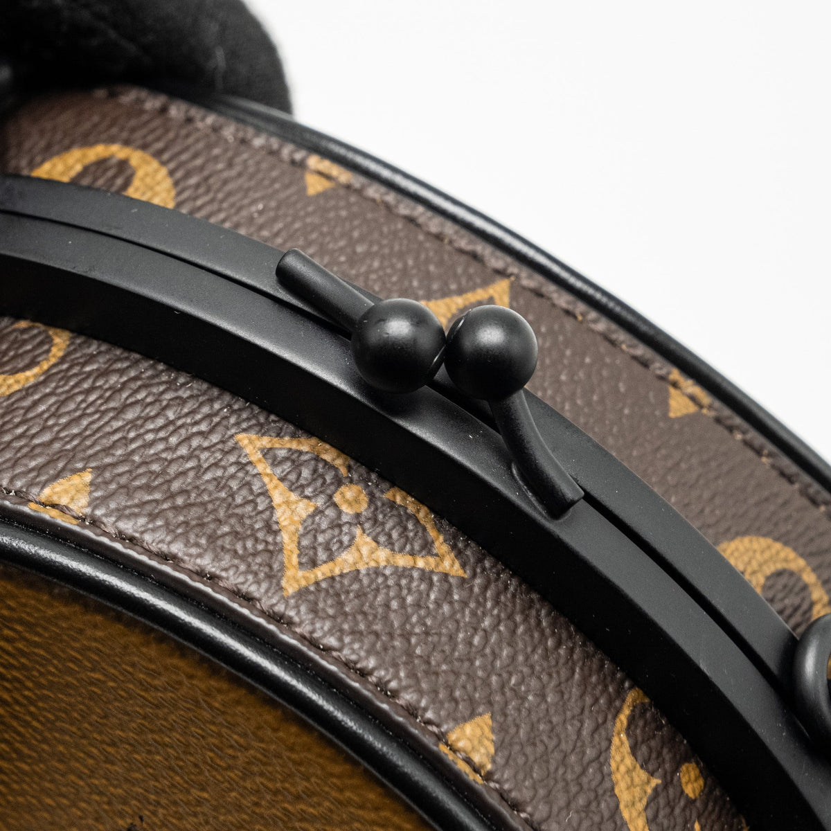 LOUIS VUITTON BOURSICOT CHAIN BAG REVERSE MONOGRAM CANVAS/LEATHER BLACK HARDWARE