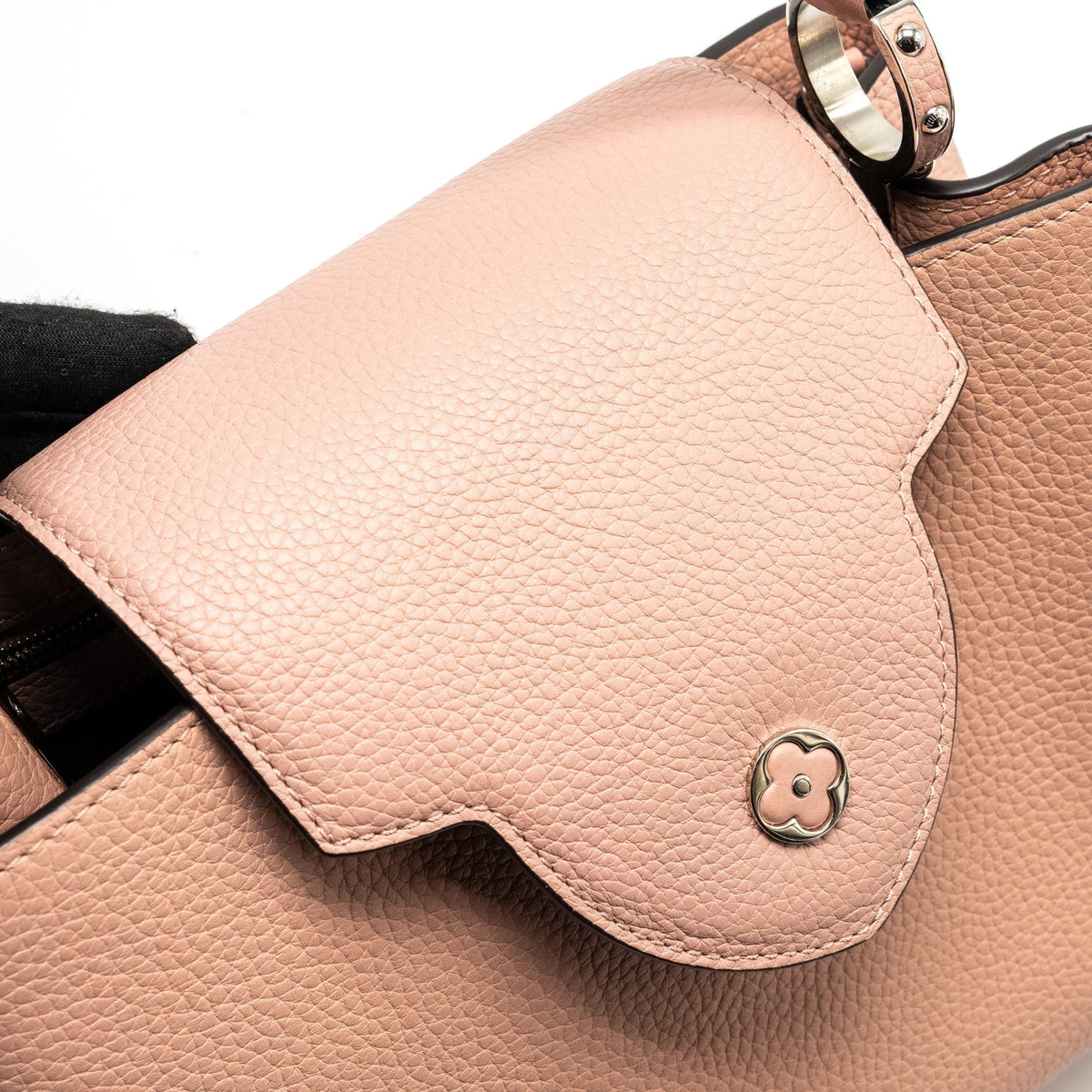 LOUIS VUITTON CAPUCINES MM TAURILLON PINK SHW
