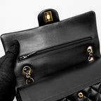 CHANEL MEDIUM CLASSIC DOUBLE FLAP BAG LAMBSKIN BLACK GHW (MICROCHIP)