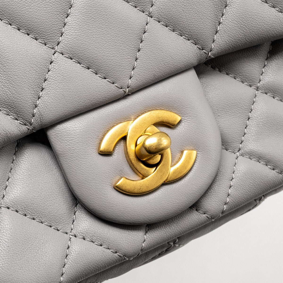 CHANEL PEARL CRUSH MINI SQUARE FLAP BAG LAMBSKIN LIGHT GREY GHW (MICROCHIP)