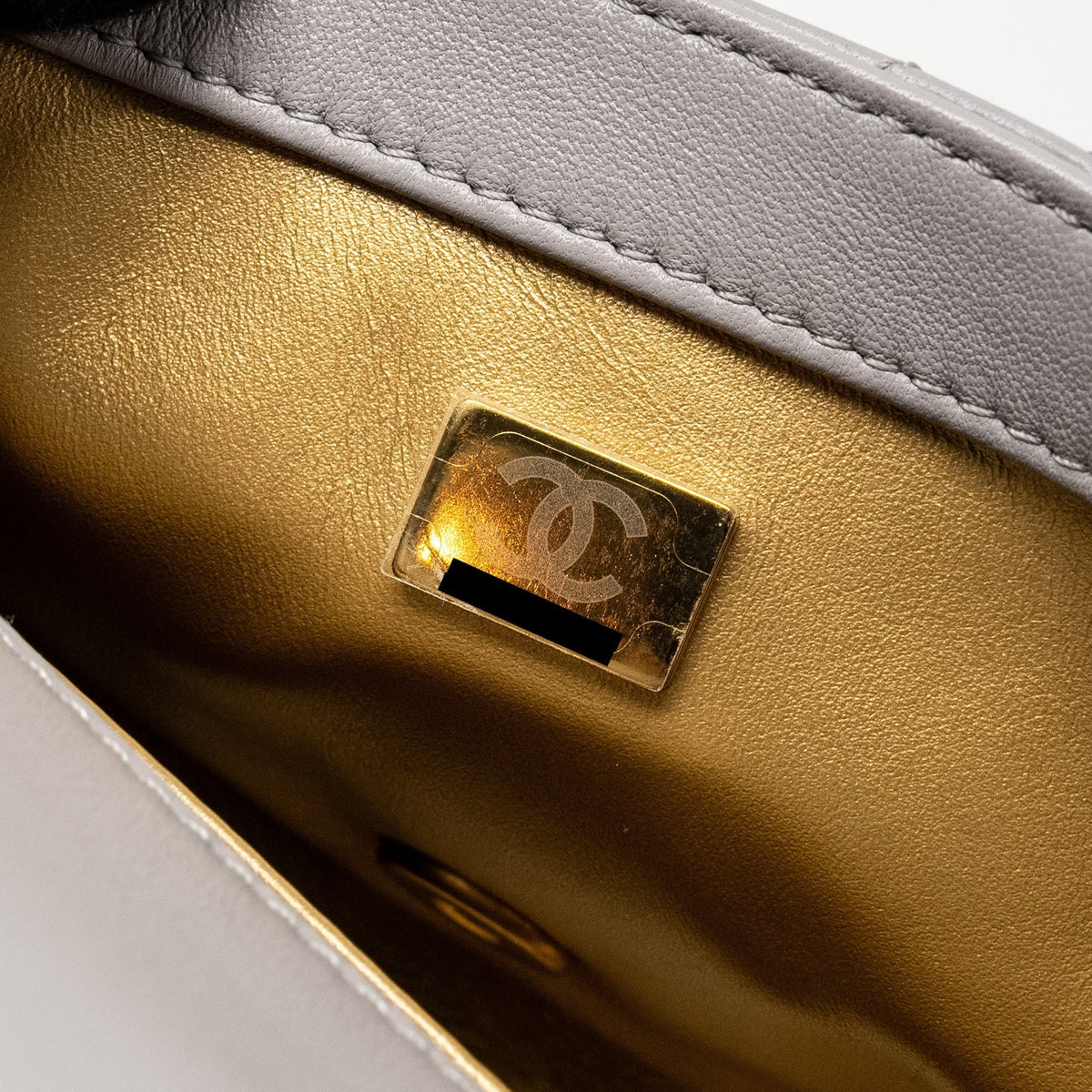 CHANEL PEARL CRUSH MINI SQUARE FLAP BAG LAMBSKIN LIGHT GREY GHW (MICROCHIP)