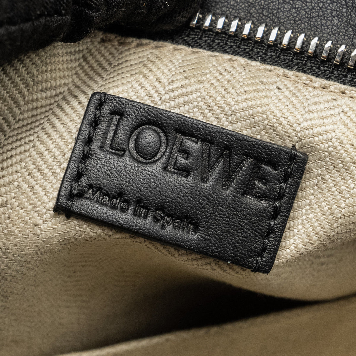 LOEWE SMALL PUZZLE BAG CALFSKIN BLACK SHW