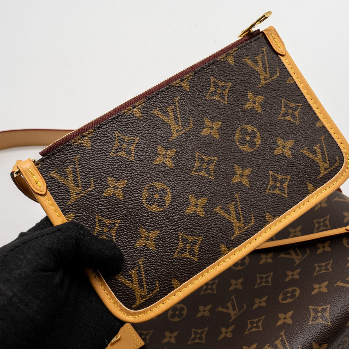 LOUIS VUITTON CARRYALL PM MONOGRAM CANVAS GHW