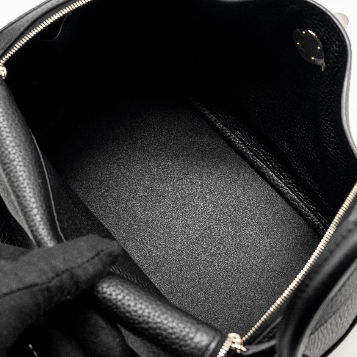 Hermes Lindy 26 Clemence Black SHW