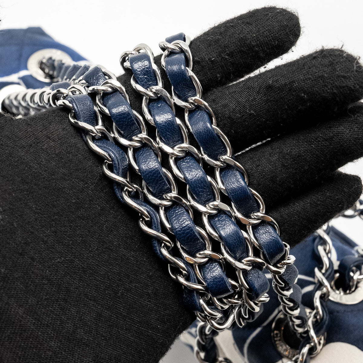 CHANEL MEDIUM LIMITED EDITION FLORA PRINTED CLASSIC FLAP BAG SILK BLUE/WHITE SHW (MICROCHIP)