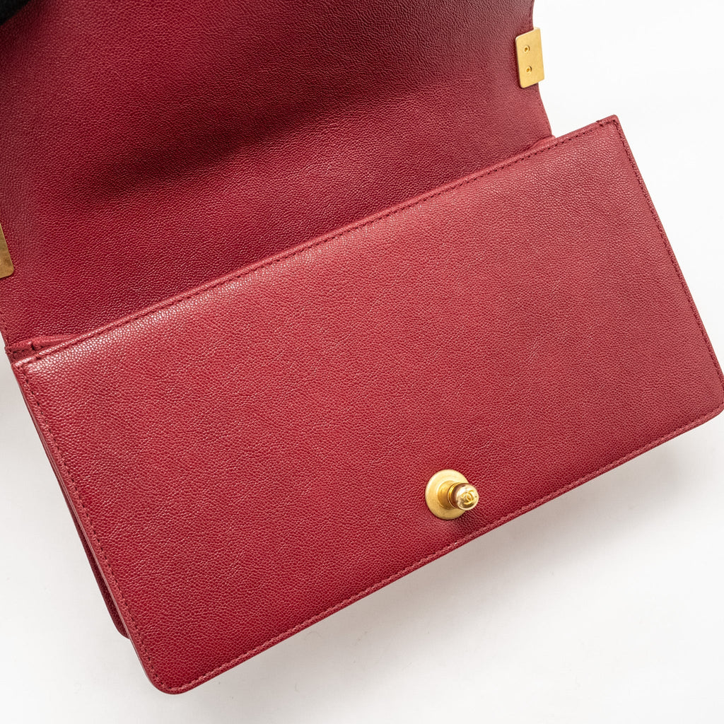 CHANEL MEDIUM BOY BAG CAVIAR RED GHW