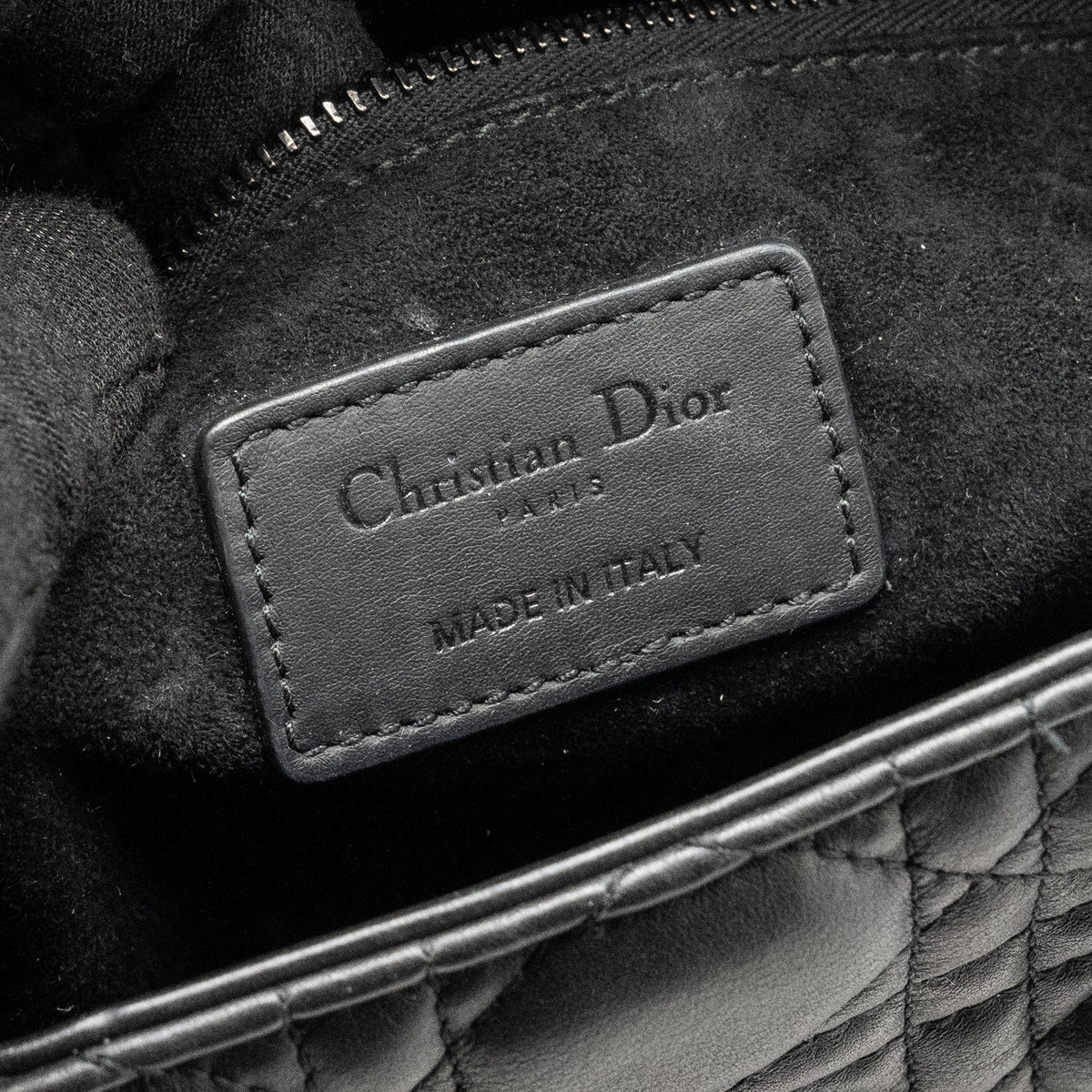 DIOR MEDIUM LADY DIOR ULTRAMATTE CANNAGE CALFSKIN SO BLACK