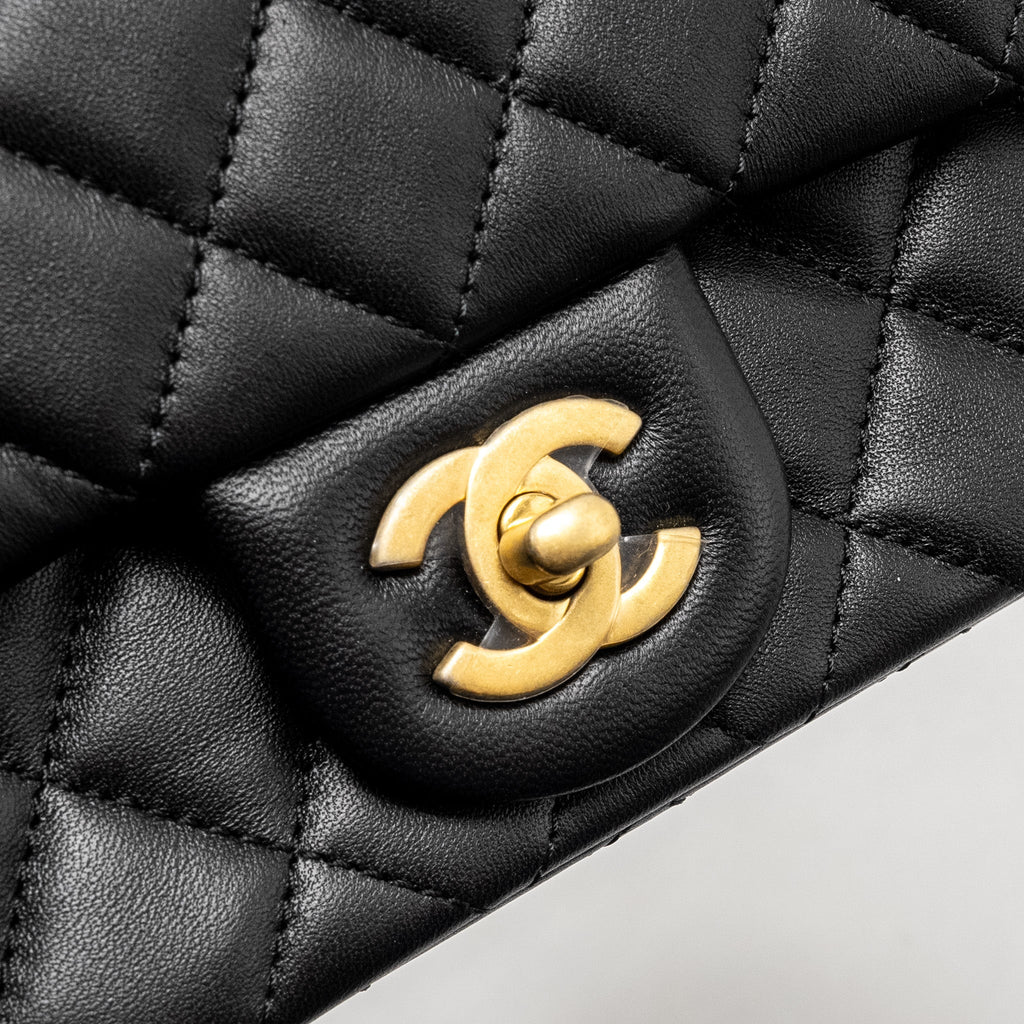 CHANEL PEARL CRUSH MINI RECTANGULAR FLAP BAG LAMBSKIN BLACK GHW (MICROCHIP)