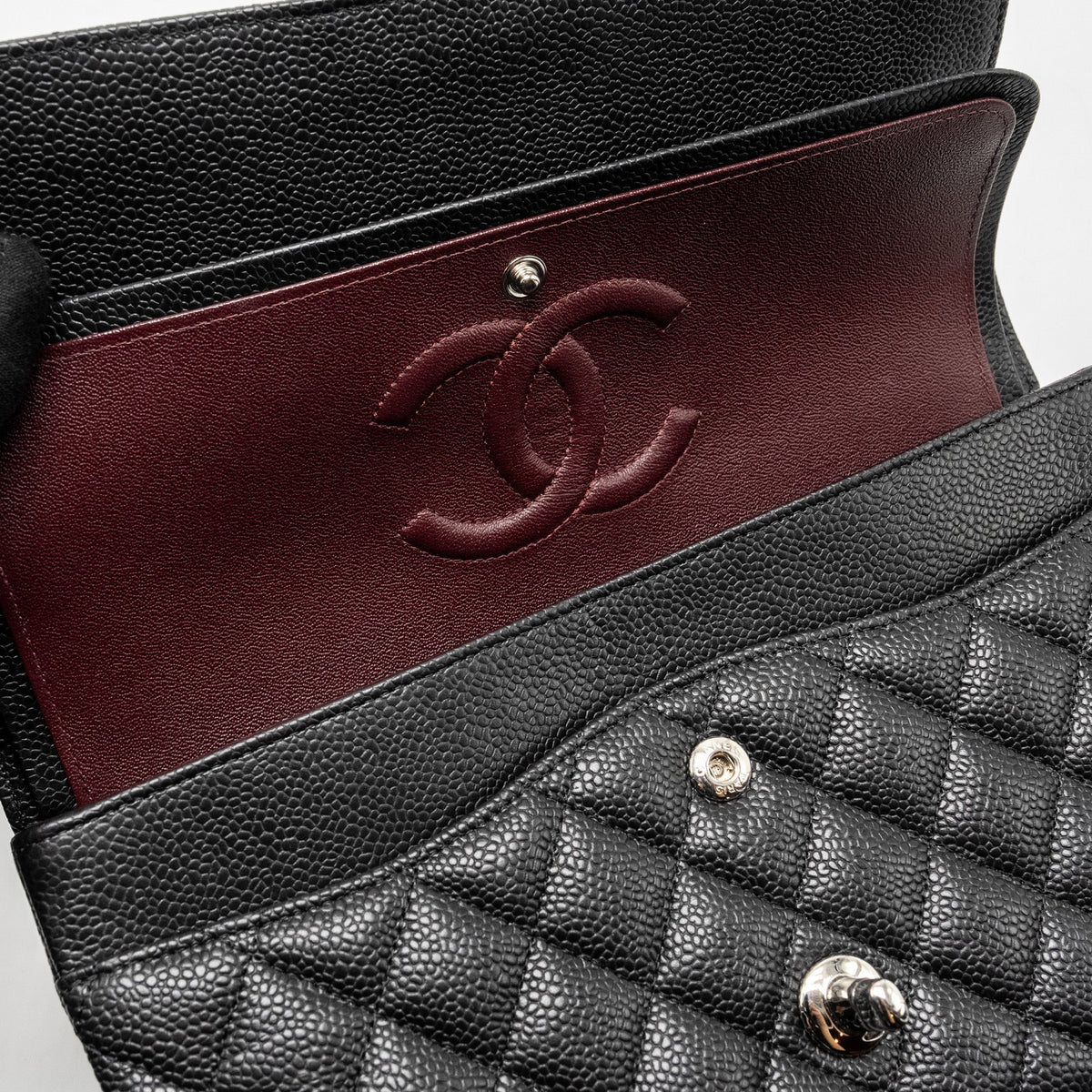 CHANEL MEDIUM CLASSIC DOUBLE FLAP BAG CAVIAR BLACK SHW
