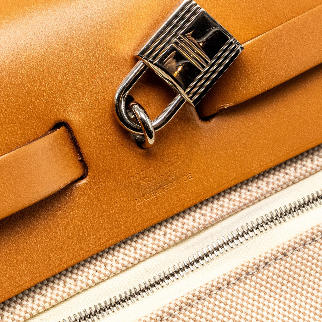 Hermes Herbag 31 zip bag canvas / hunter ecru beige / natural sable SHW