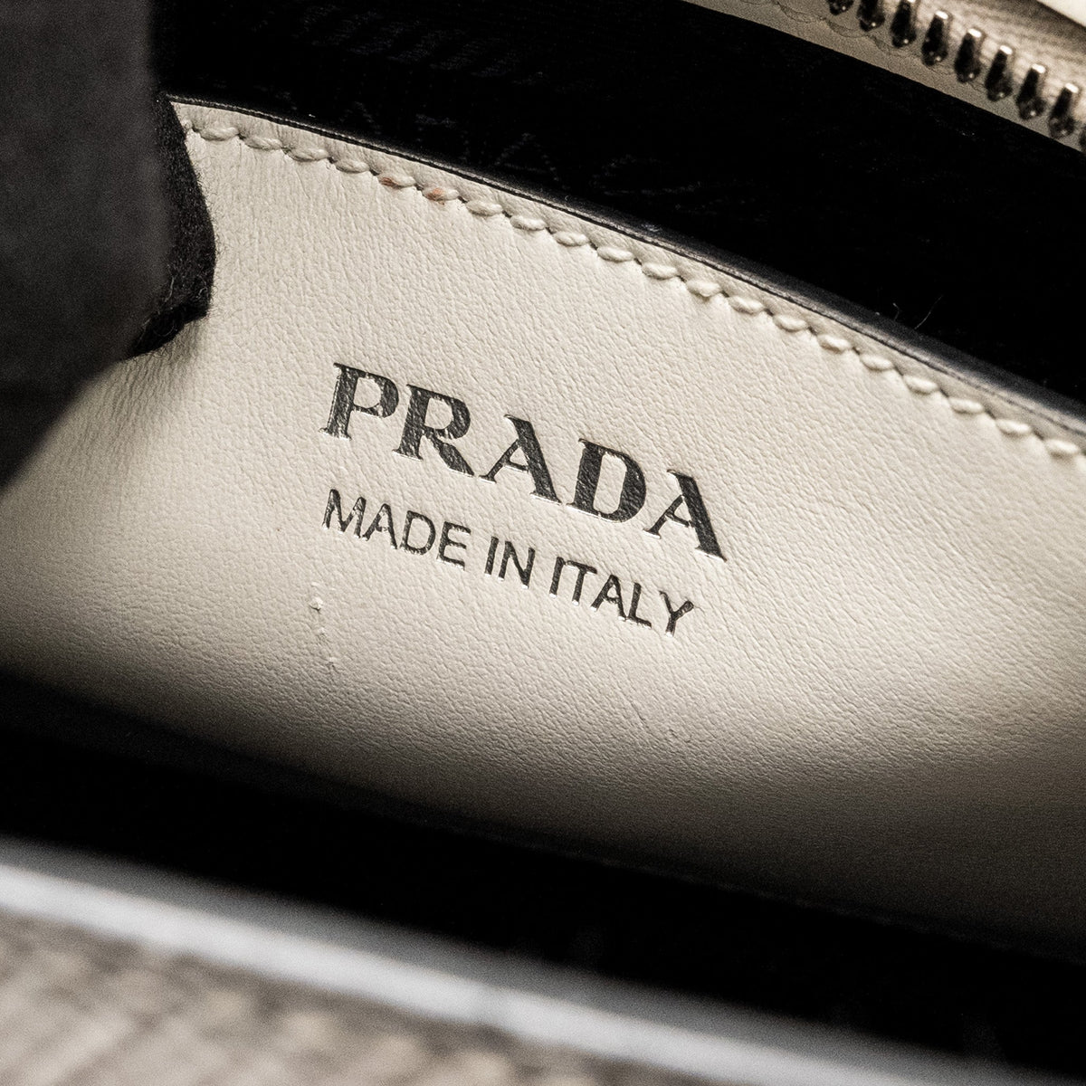 PRADA SAFFIANO MONOCHROME BAG WHITE SHW