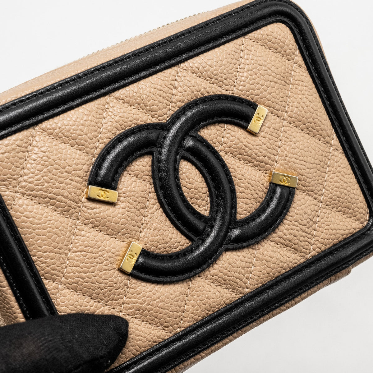 CHANEL MINI FILIGREE VANITY CLUTCH CAVIAR BEIGE / BLACK GHW