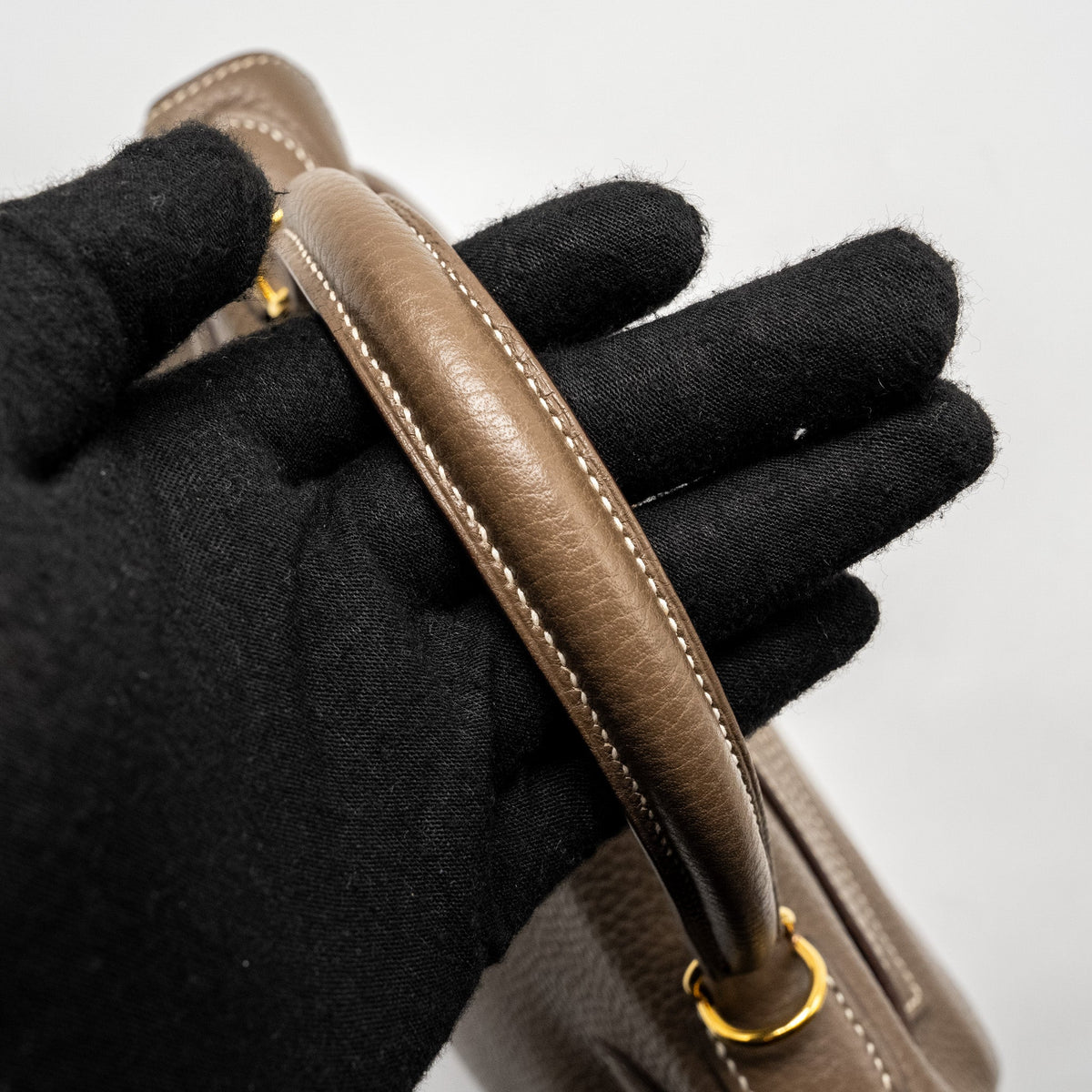Hermes Kelly 28 Clemence Etoupe GHW
