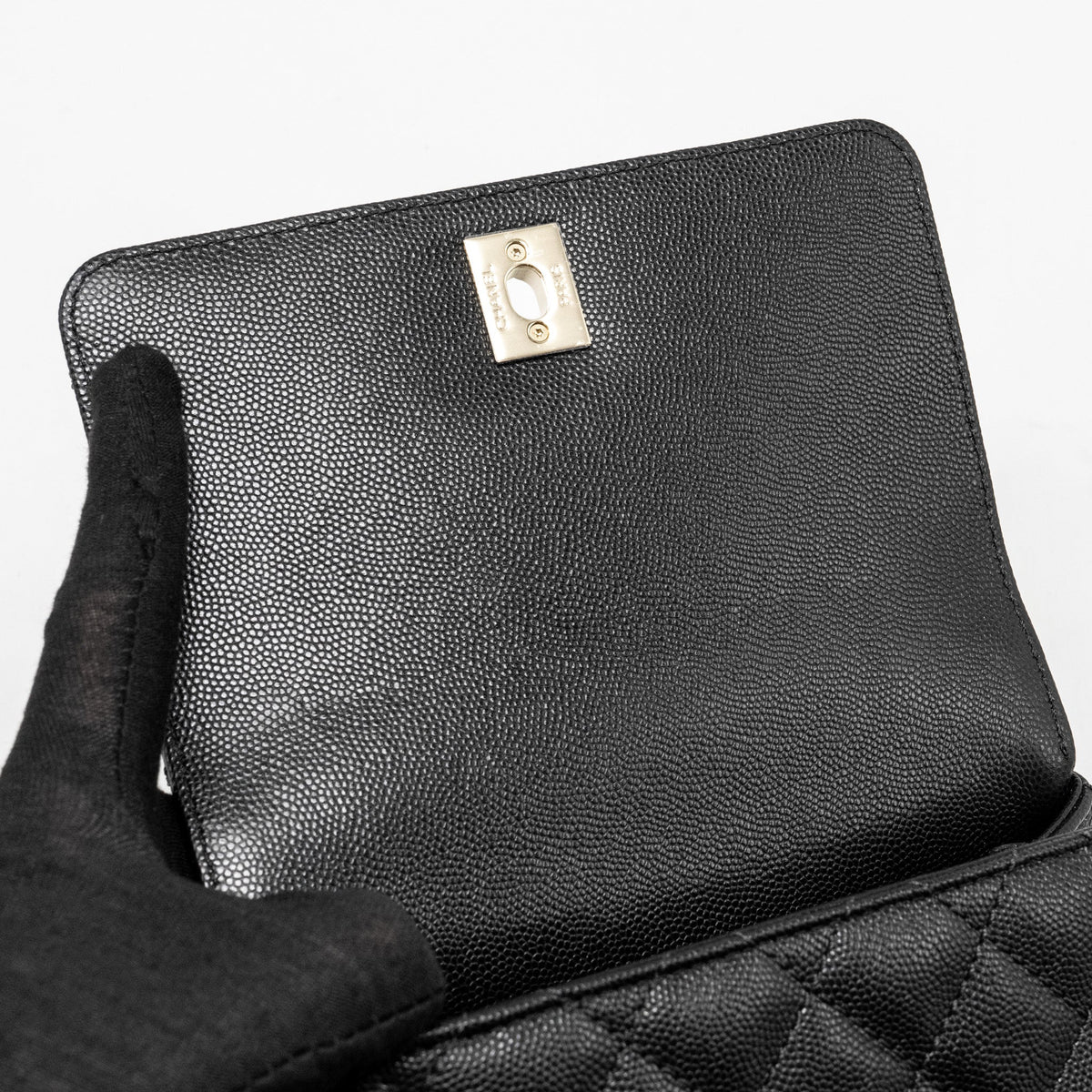 CHANEL MINI COCOHANDLE CAVIAR BLACK LGHW (MICROCHIP)