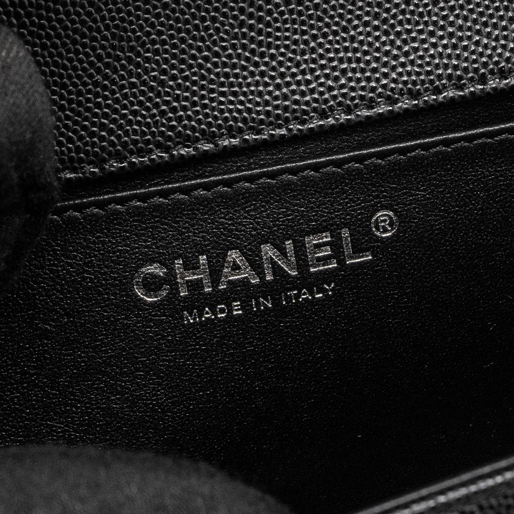 CHANEL MEDIUM BOY BAG CAVIAR BLACK RUTHENIUM HARDWARE (MICROCHIP)