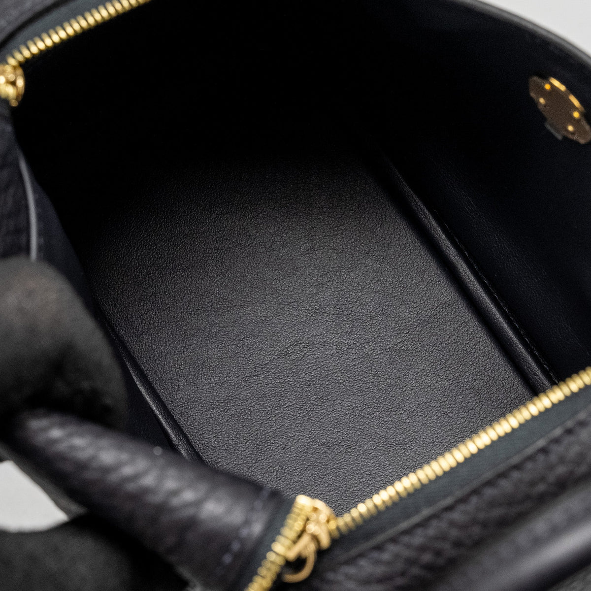 Hermes Mini Lindy Clemence Caban GHW