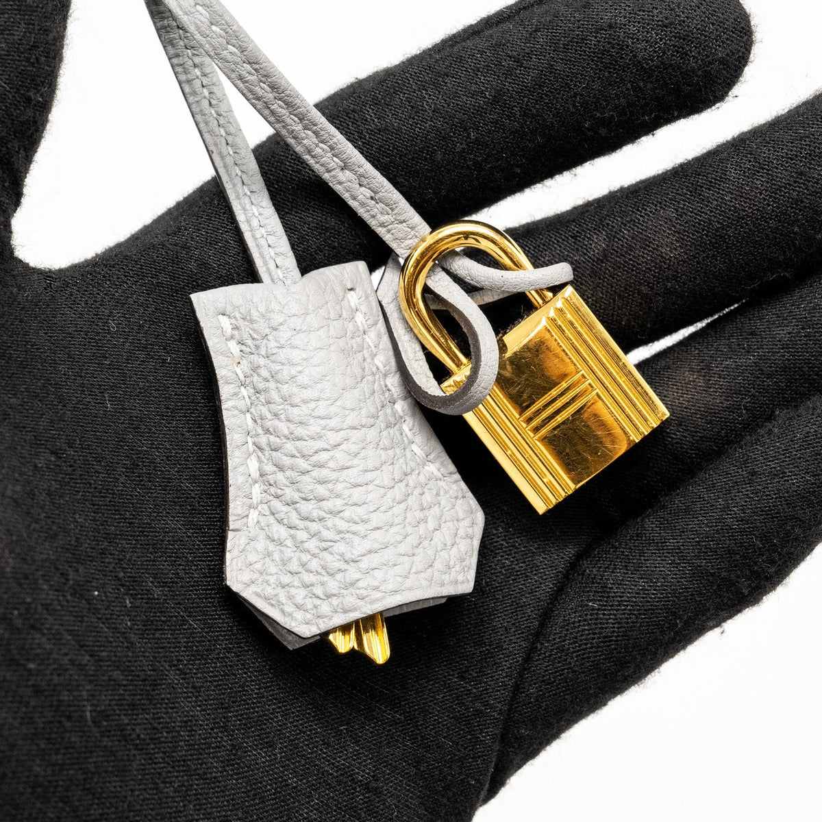 Hermes Kelly 25 Togo Gris Mouette GHW