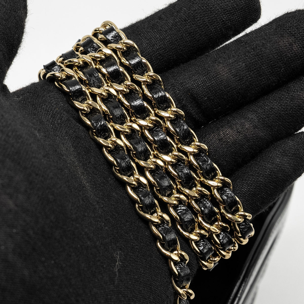 CHANEL MINI 31 CLUTCH WITH CHAIN SHINY LAMBSKIN BLACK LGHW (MICROCHIP)