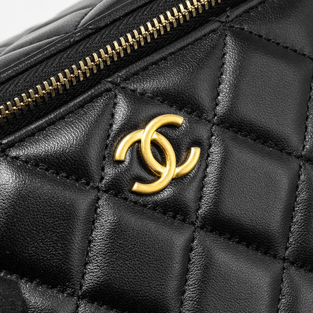CHANEL TOP HANDLE LONG VANITY WITH CHAIN LAMBSKIN BLACK GHW