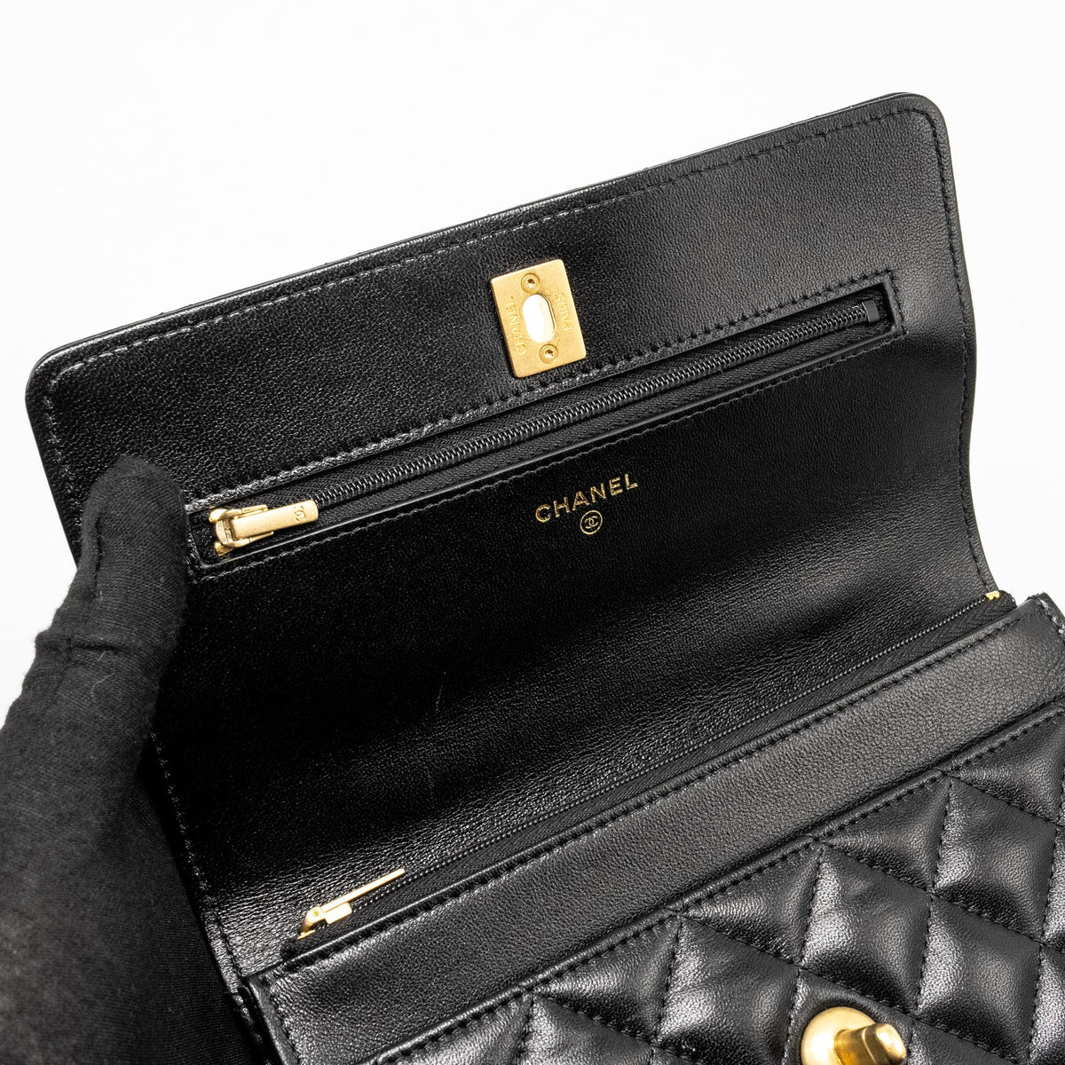 CHANEL LETTER LOGO TOP HANDLE WALLET ON CHAIN LAMBSKIN BLACK GHW (MICROCHIP)