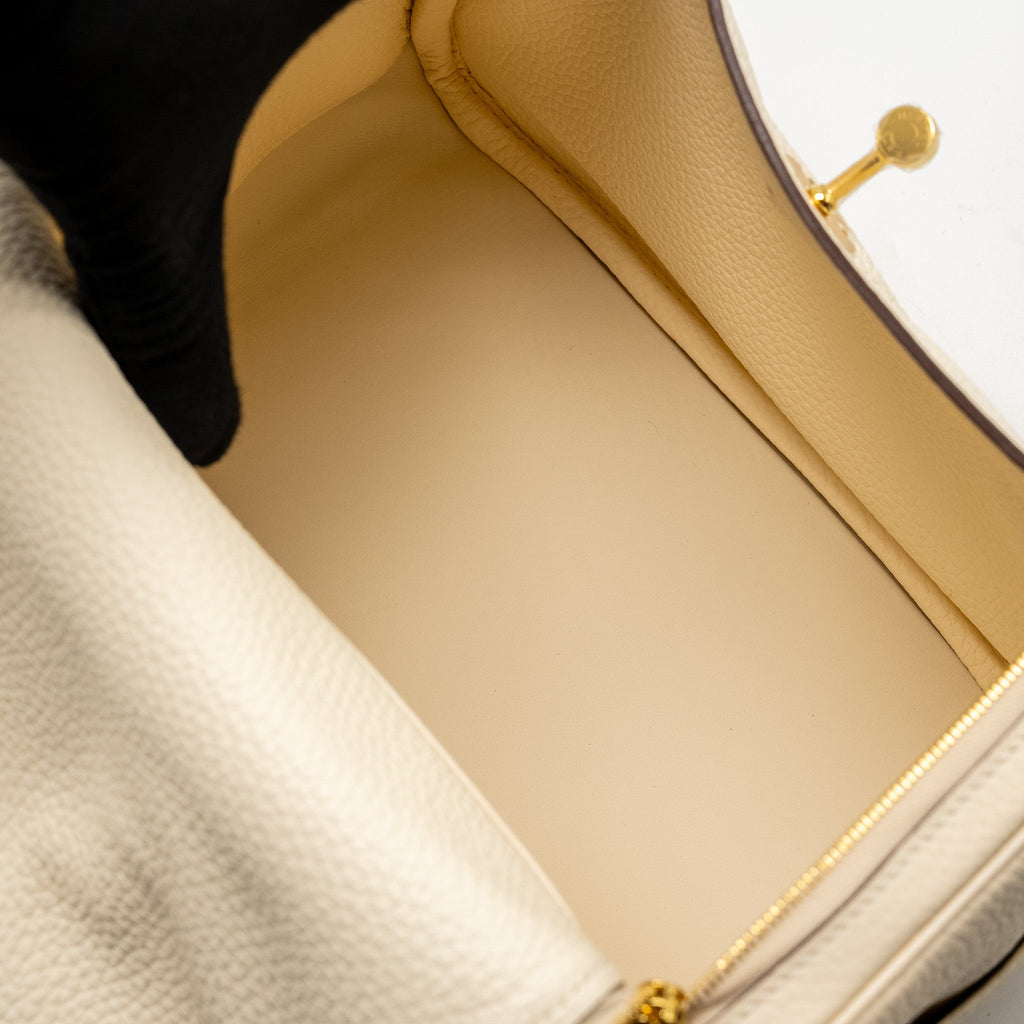 HERMES Lindy 26 Clemence Nata GHW
