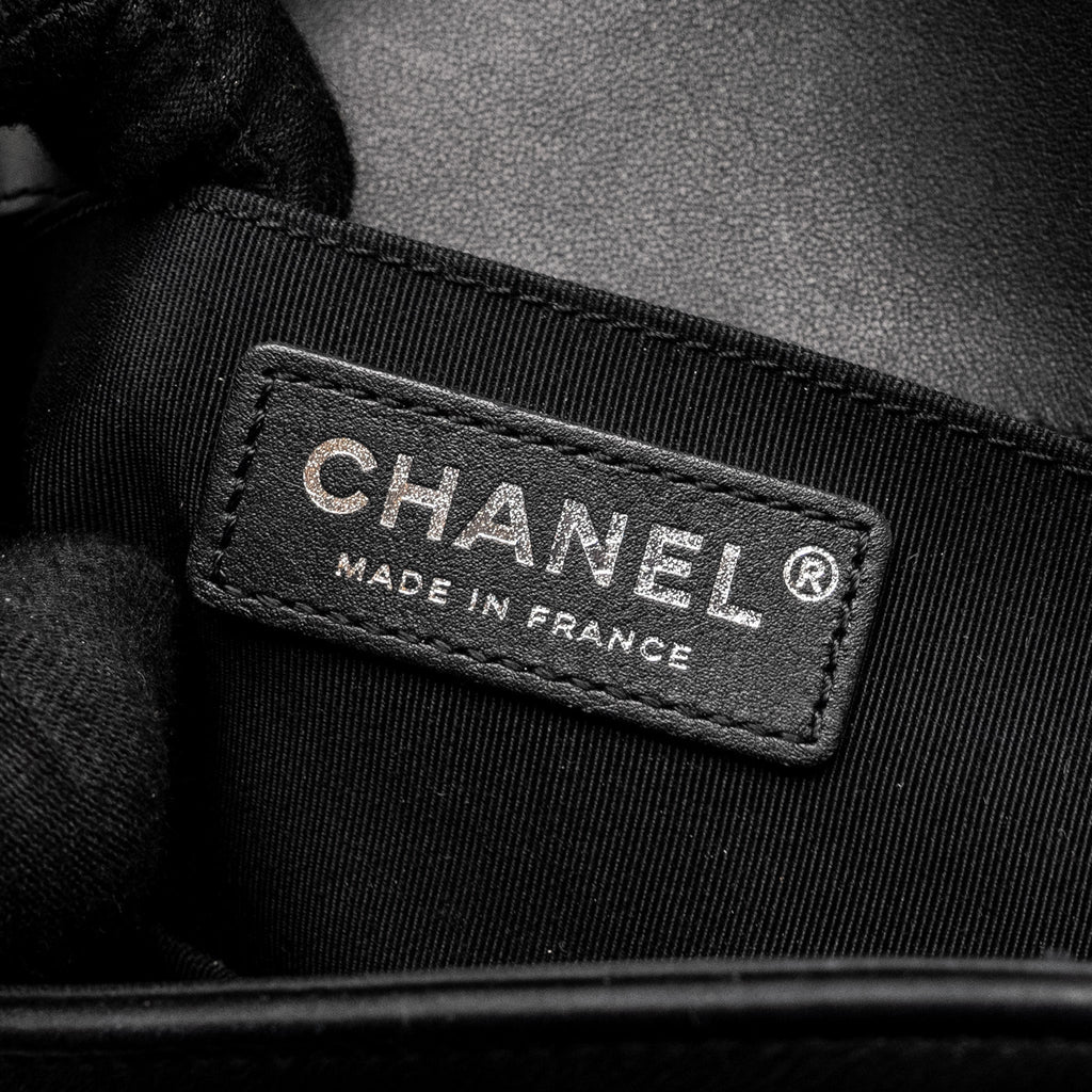 CHANEL SMALL BOY BAG CALFSKIN BLACK RUTHENIUM HARDWARE